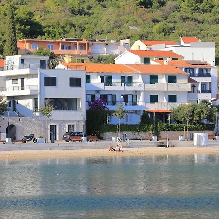 Apartments By The Sea Igrane, Makarska - 6653 Exterior photo