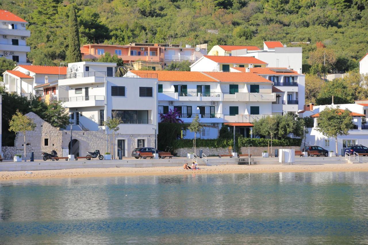 Apartments By The Sea Igrane, Makarska - 6653 Exterior photo