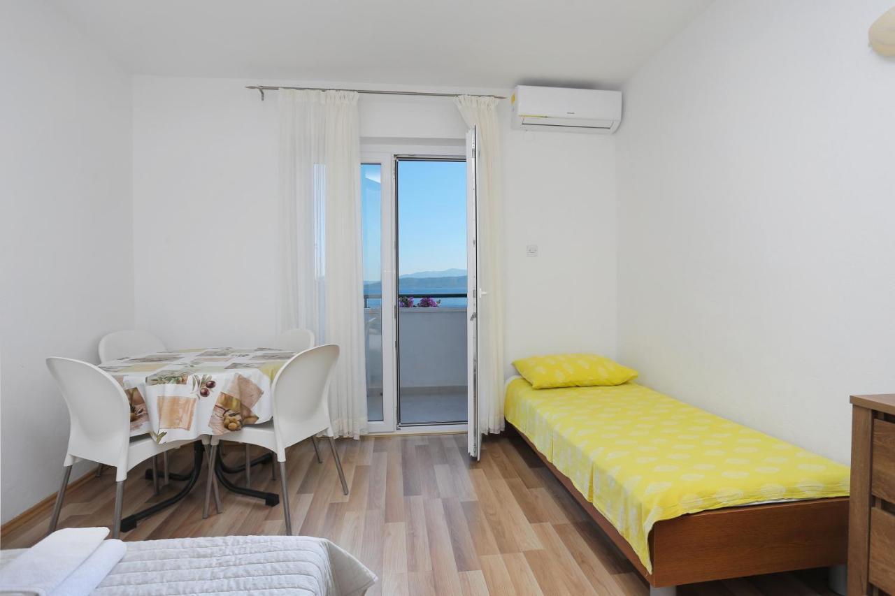 Apartments By The Sea Igrane, Makarska - 6653 Exterior photo
